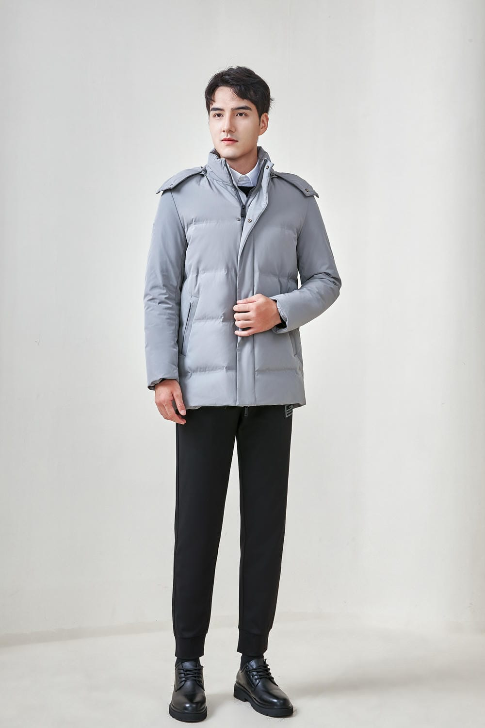 新款牛奶絲羽絨服